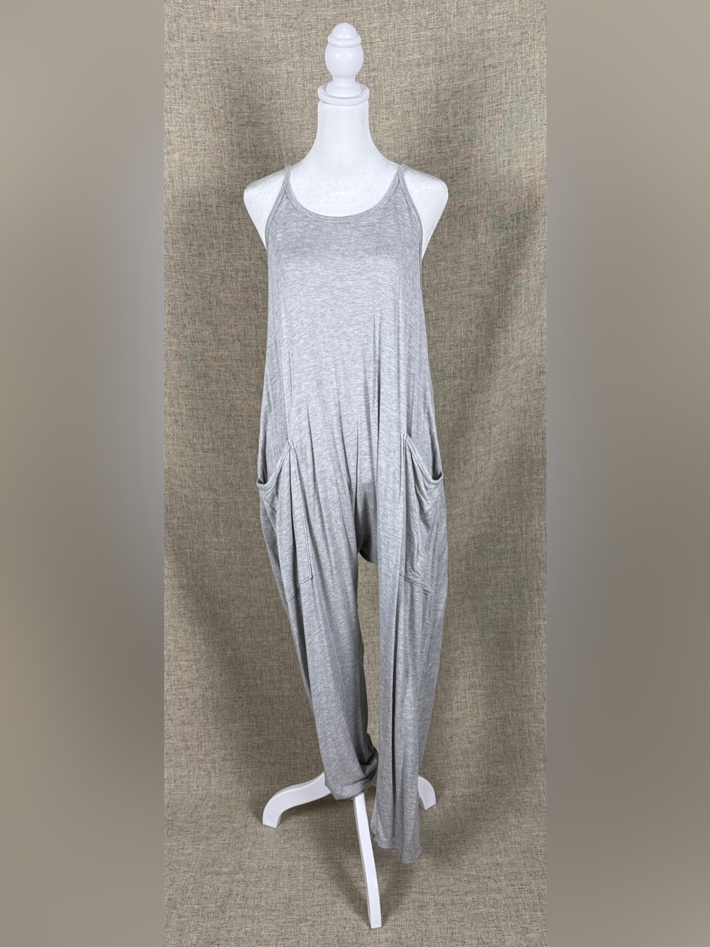 ANTISTAR Light Grey Relaxed Fit Women's Jumpsuit with Pockets